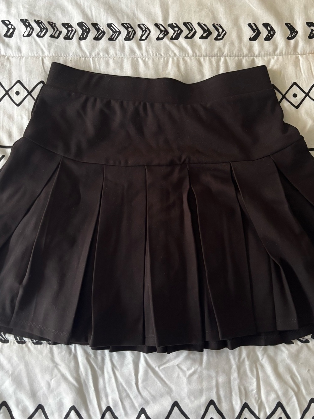 Fashion Nova Black Pleated Circle Skater Skirt